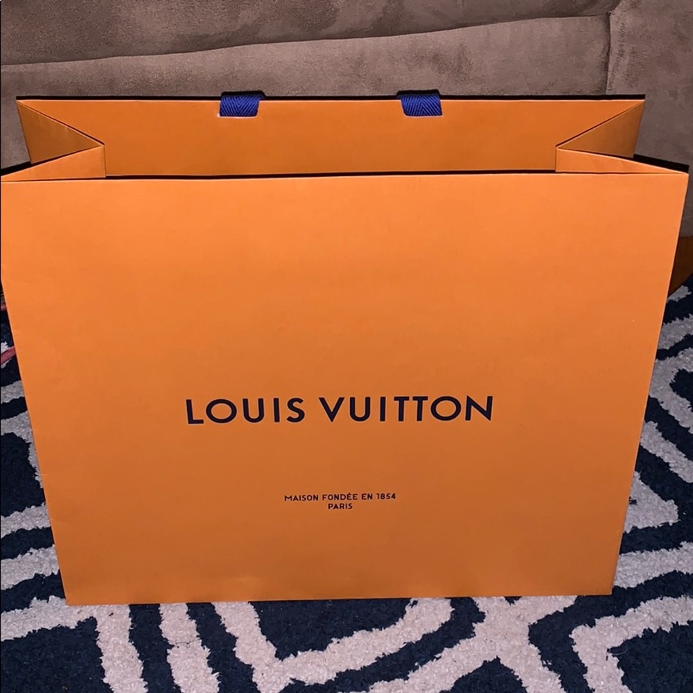 Louis Vuitton Medium Shopping Bag